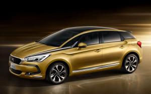 DS 5 (CN) '2015